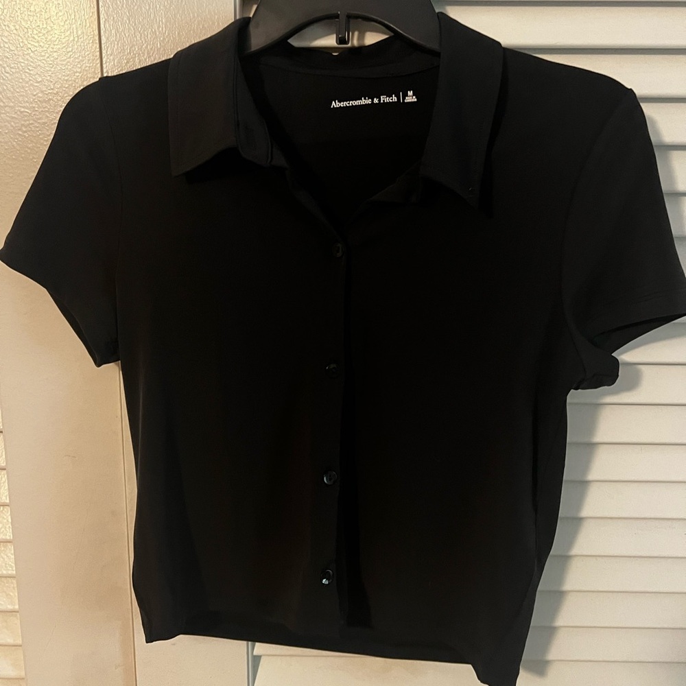 Abercrombie crop button up